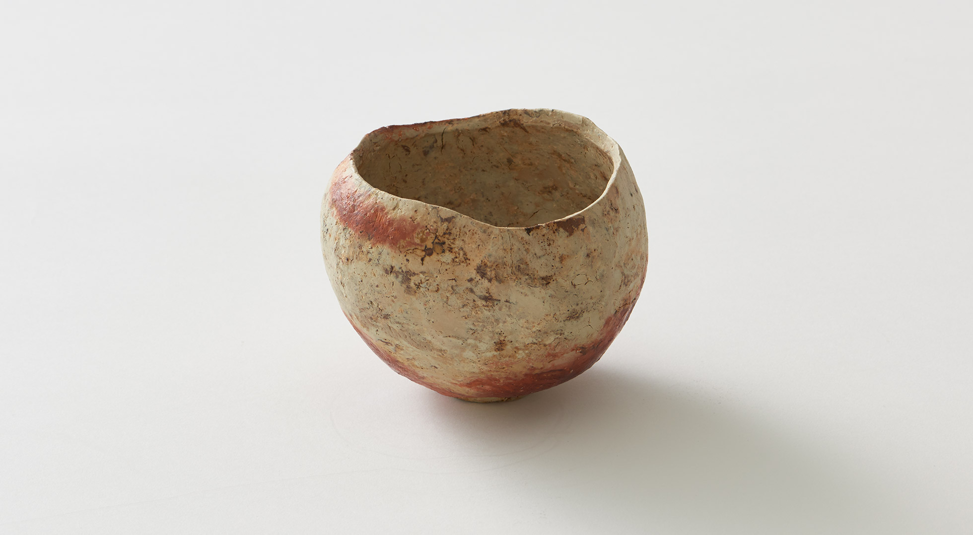 焼しめられた戦国壺 飾り穴3箇所 2500年前の焼き物