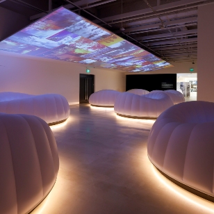 『Designing with Disaster | Stories from Seven Regenerative Cities』展（ロサンゼルス）